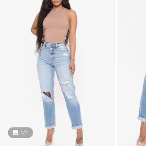 Straight leg ripped jeans